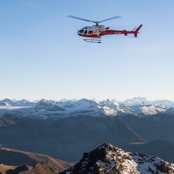 Vol autour du Wildstrubel et le Wildhorn