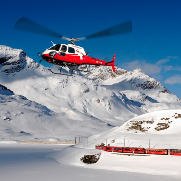 Bernina vu d’en haut, vu d’en bas